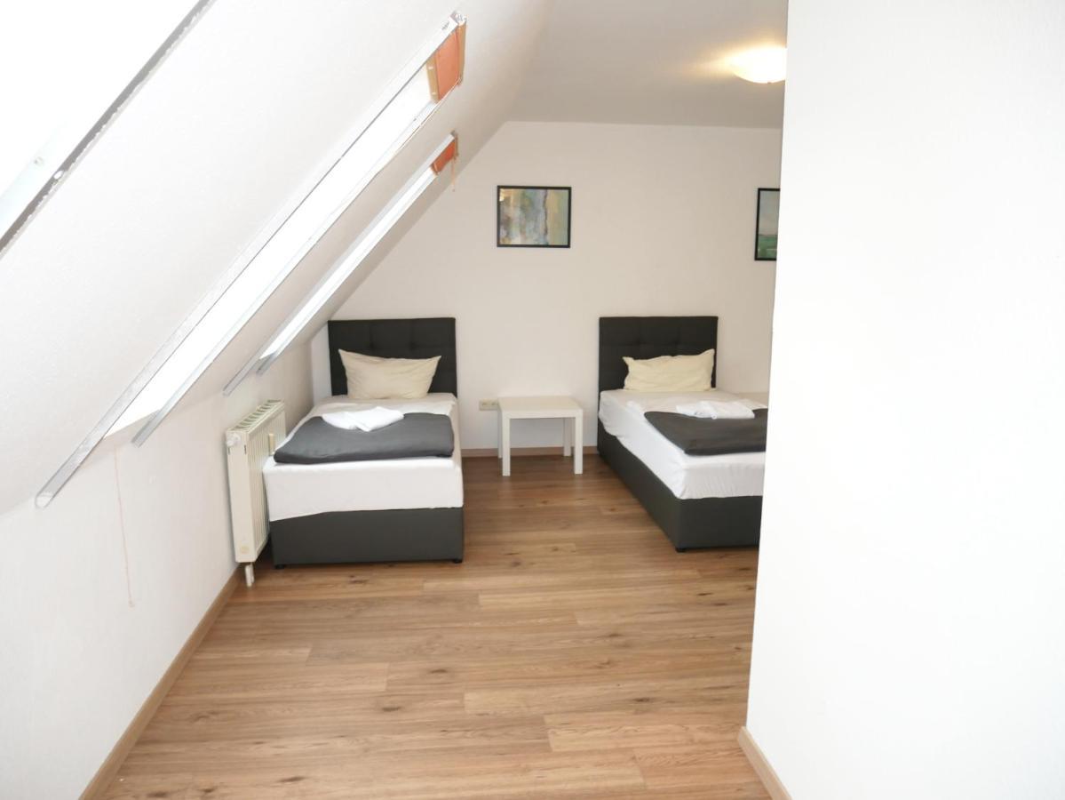Sunnyhome Monteurwohnungen Und Apartments Nahe Regensburg Nittendorf Eksteriør bilde