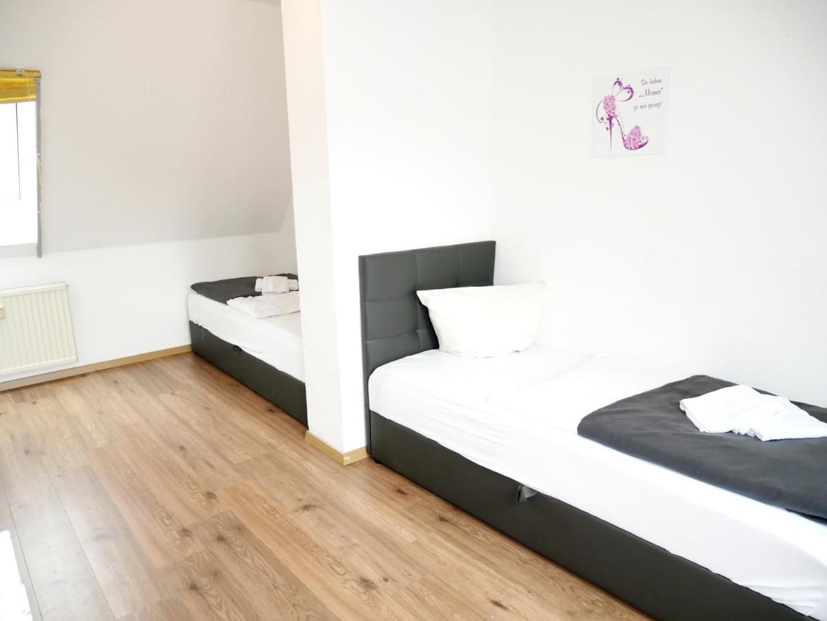 Sunnyhome Monteurwohnungen Und Apartments Nahe Regensburg Nittendorf Eksteriør bilde